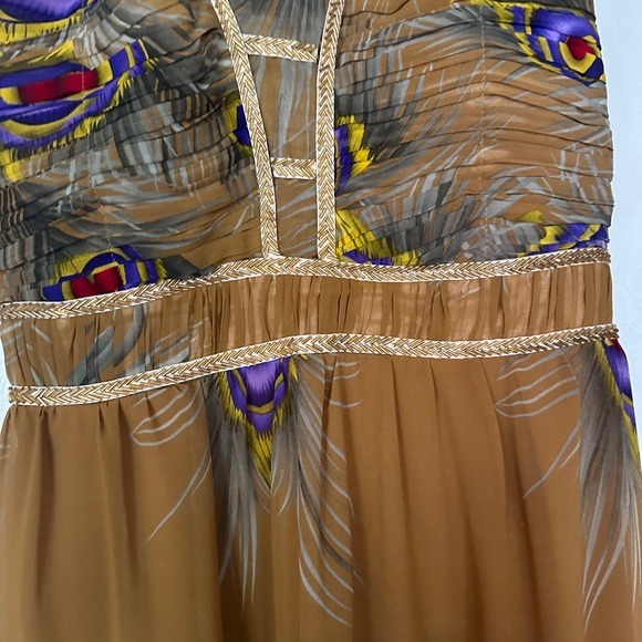 Peacock Print Silk Gown - Picture 4 of 9